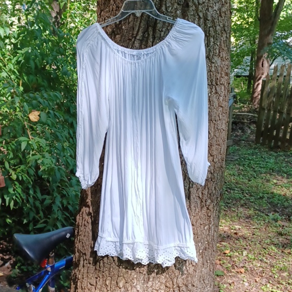White Peasant-Style Long Sleeve Dress